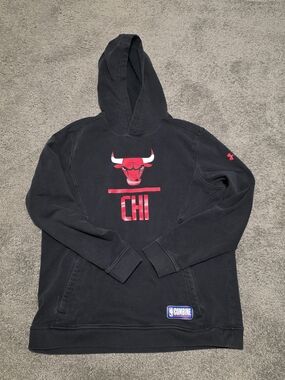 Under Armour Chicago Bulls Black Pullover Hoodie